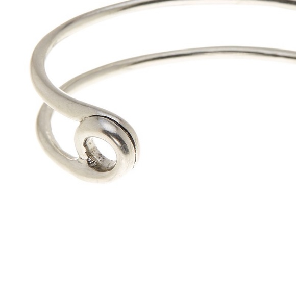 Marc Jacobs Safety Pin Bangle - Picture 3 of 7